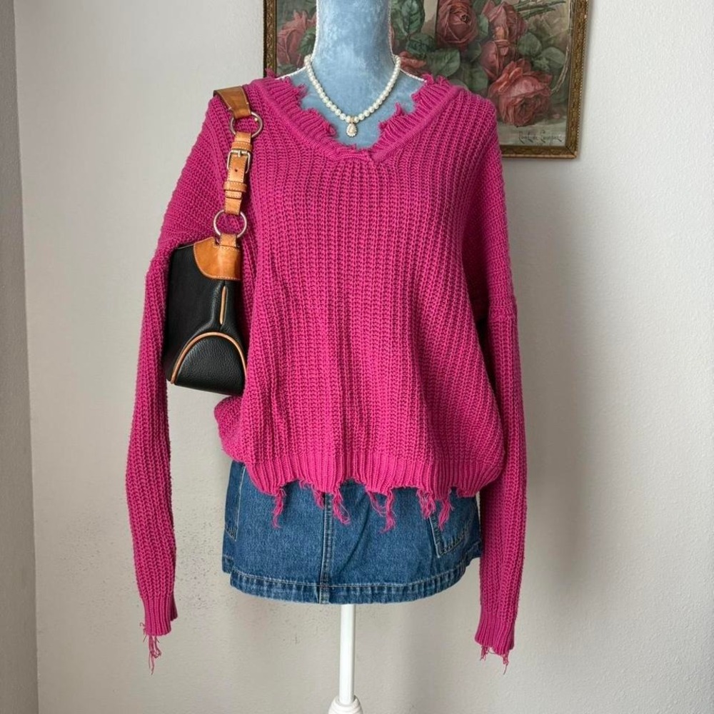 Pink Distressed Knit V-Neck Sweater Raw Hem Grunge Coquette